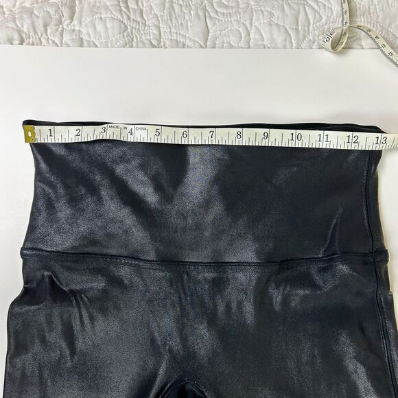 Spanx Shape Liquid Faux Leather Leggings Black Compression Shaping Women's L EUC - Picture 5 of 12